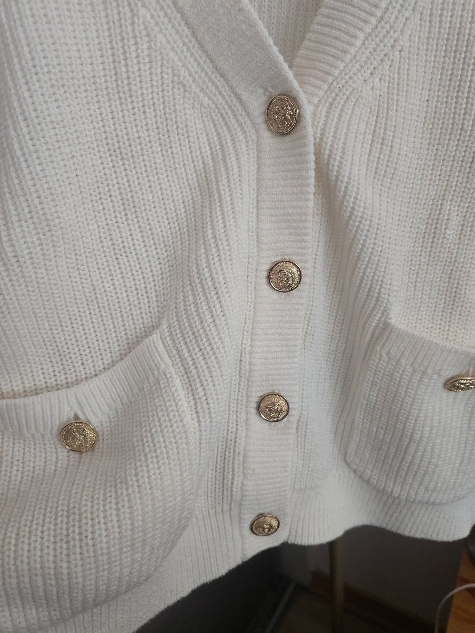 Beige cardigan – photo 6
